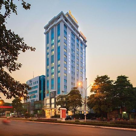 Royal Palace Hotel Tuyen Quang Bagian luar foto