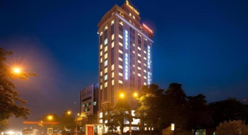 Royal Palace Hotel Tuyen Quang Bagian luar foto