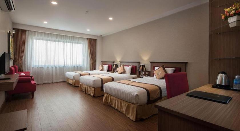 Royal Palace Hotel Tuyen Quang Bagian luar foto