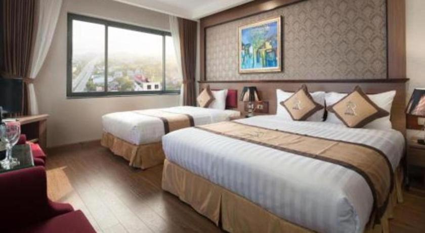 Royal Palace Hotel Tuyen Quang Bagian luar foto