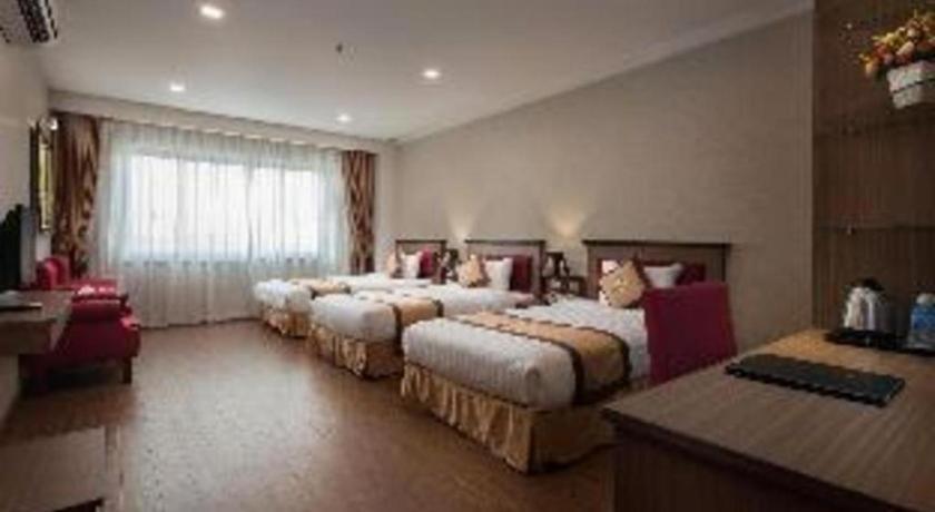 Royal Palace Hotel Tuyen Quang Bagian luar foto