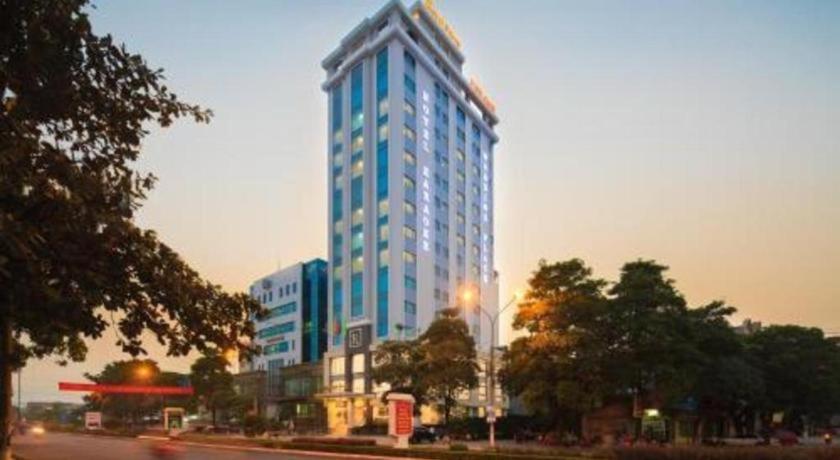 Royal Palace Hotel Tuyen Quang Bagian luar foto