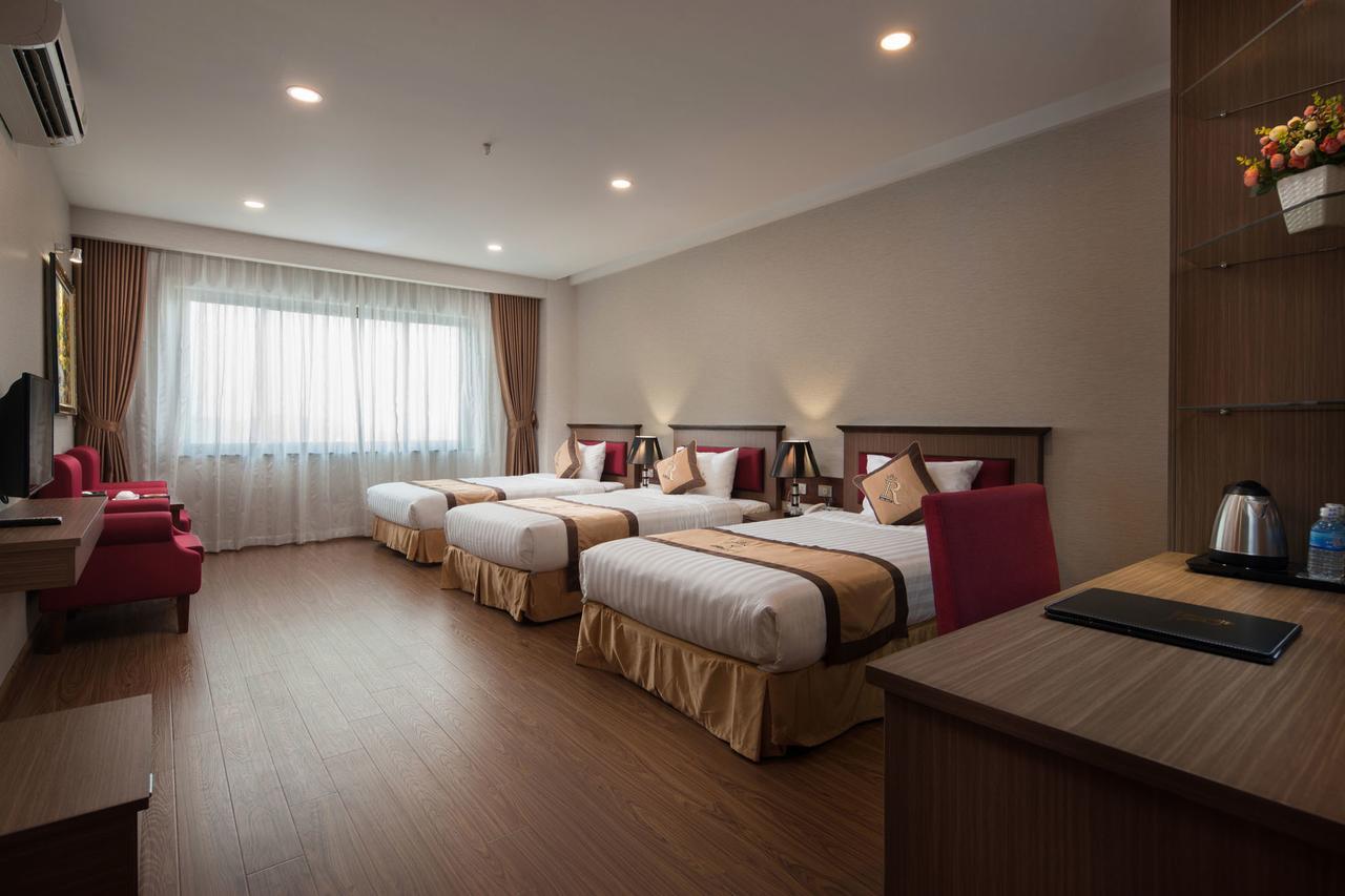 Royal Palace Hotel Tuyen Quang Bagian luar foto